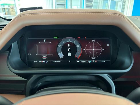 Used 2026 Land Rover Defender 110 image 29