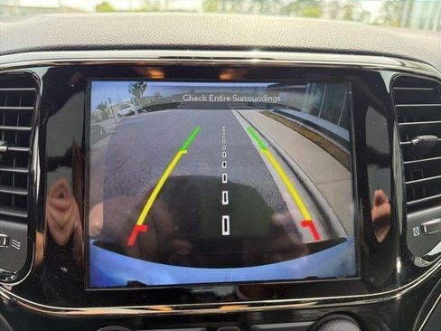 Used 2020 Jeep Grand Cherokee Limited X image 17