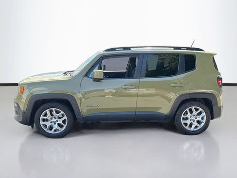 Used 2015 Jeep Renegade Latitude w/ Popular Equipment Group FWD image 5