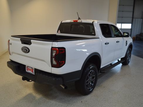 Used 2025 Ford Ranger XLT w/ FX4 Off-Road Package AWD/4WD image 3