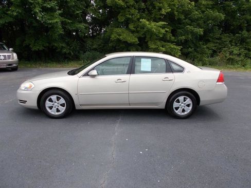Used 2008 Chevrolet Impala LT image 6