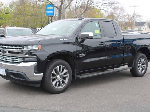 Used 2019 Chevrolet Silverado 1500 LT w/ Texas Edition RWD image 2