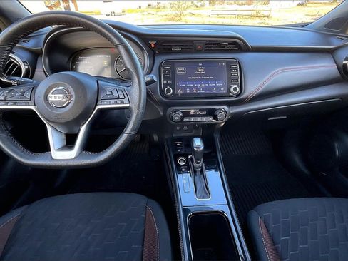 Used 2021 Nissan Kicks SR image 13
