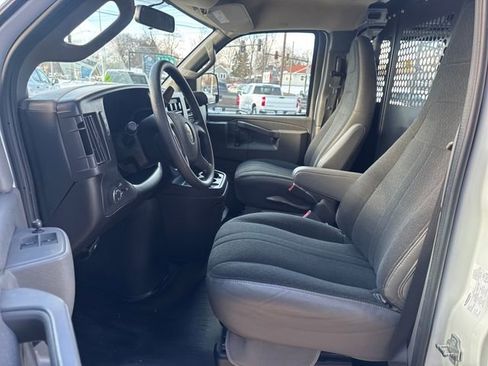 Used 2024 Chevrolet Express 2500 Work Van image 20