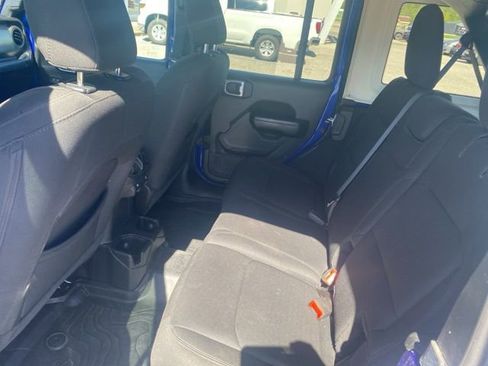 Used 2020 Jeep Wrangler Unlimited Sport S image 11