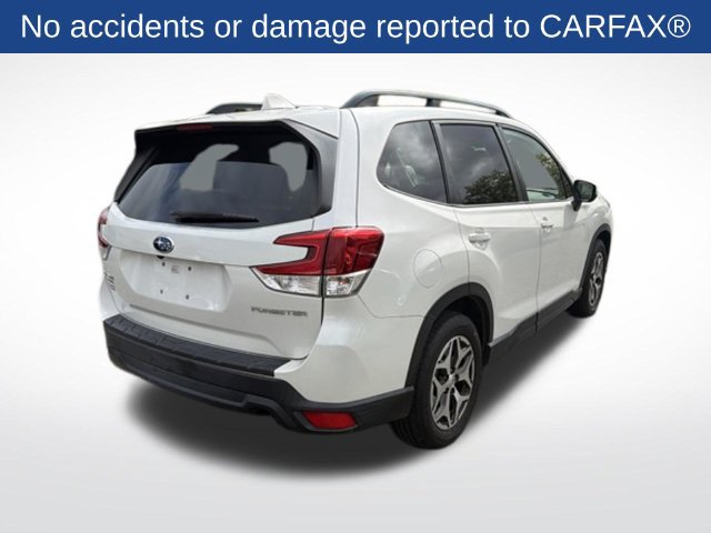 Used 2019 Subaru Forester Premium w/ All-Weather Package AWD/4WD image 3