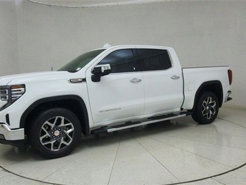 Used 2024 GMC Sierra 1500 SLT w/ SLT Premium Plus Package image 65