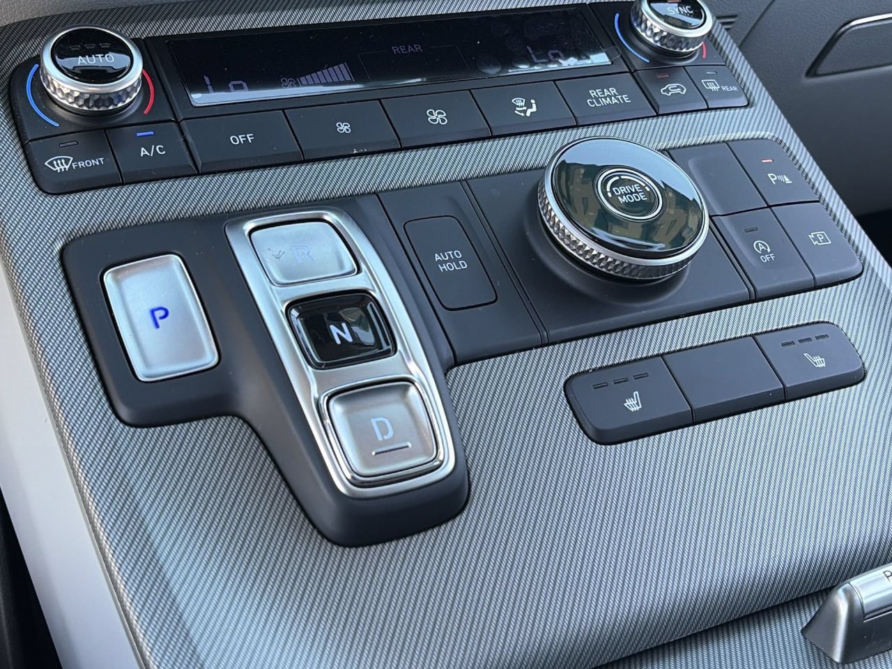 Certified 2025 Hyundai Palisade SEL FWD image 27