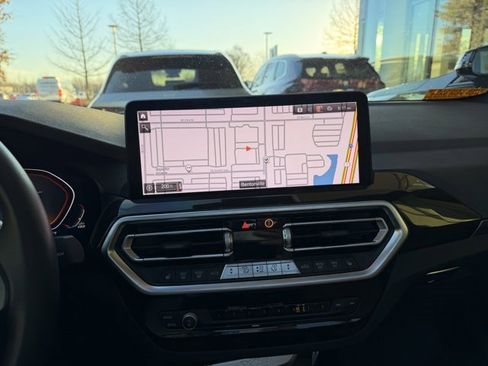 Certified 2024 BMW X3 xDrive30i w/ Premium Package image 4