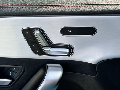 New 2025 Mercedes-Benz CLA 35 AMG 4MATIC image 17