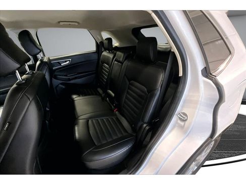 Used 2024 Ford Edge SEL AWD/4WD image 34