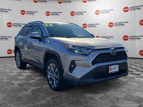 Used 2023 Toyota RAV4 XLE Premium image 1