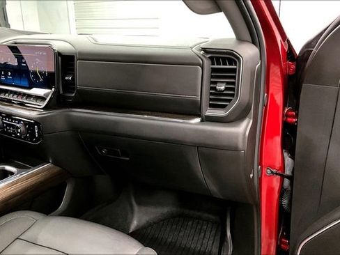 Used 2024 Chevrolet Silverado 1500 RST w/ Convenience Package II AWD/4WD image 19