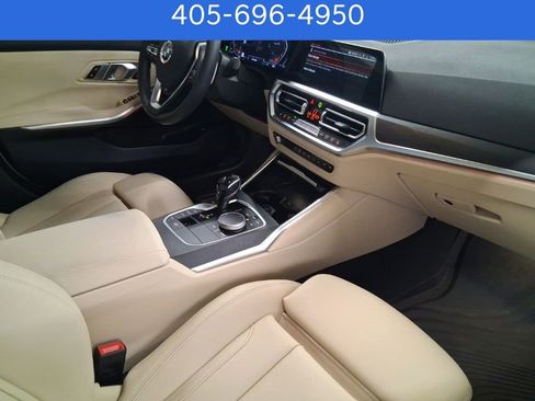 Used 2021 BMW 330i xDrive Sedan w/ Convenience Package image 8