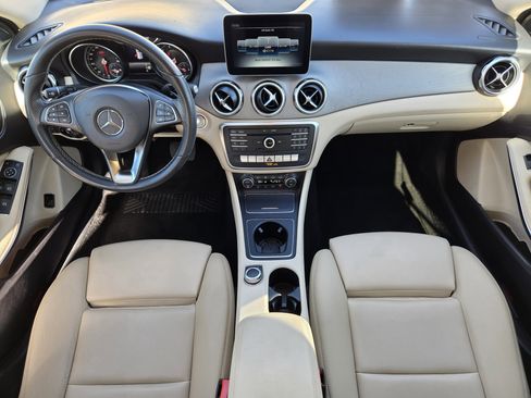 Used 2019 Mercedes-Benz GLA 250 image 37