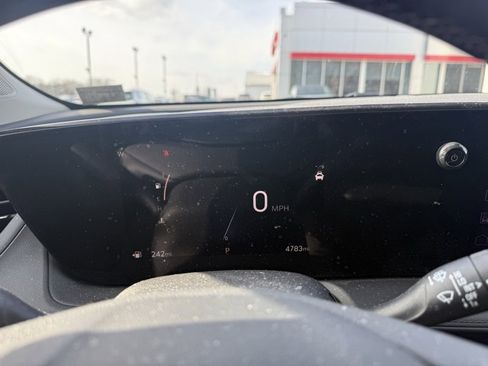 Used 2025 Buick Encore GX Sport Touring w/ Comfort Package image 11