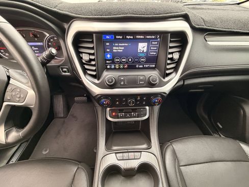 Used 2020 GMC Acadia SLT w/ Trailering Package image 21