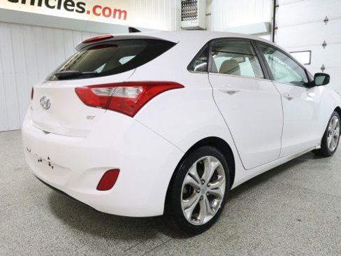 Used 2013 Hyundai Elantra GT w/ Tech Pkg image 6