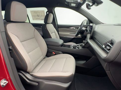 New 2026 Chevrolet Traverse LT image 29