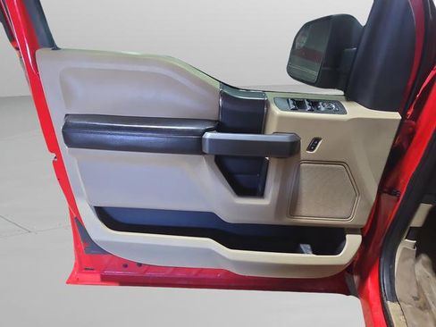 Used 2016 Ford F150 XLT w/ Equipment Group 301A Mid image 26