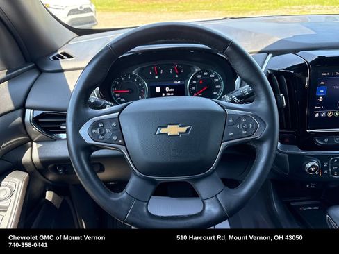 Used 2023 Chevrolet Traverse LT w/ LT Premium Package AWD/4WD image 18