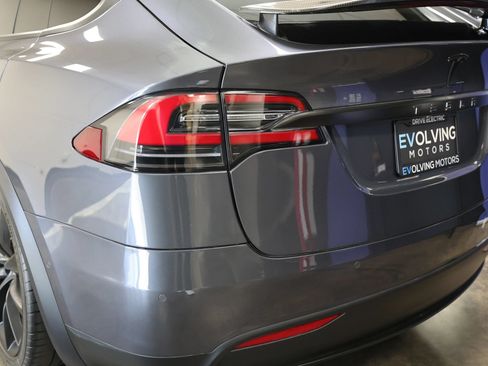 Used 2018 Tesla Model X P100D AWD/4WD image 15