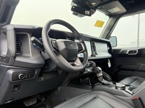 New 2025 Ford Bronco Big Bend w/ Black Diamond Package image 12