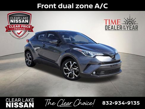 Used 2018 Toyota C-HR XLE FWD image 1