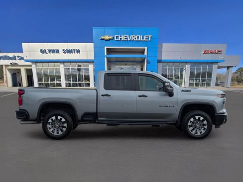 Certified 2024 Chevrolet Silverado 2500 Custom w/ Custom Value Package image 7