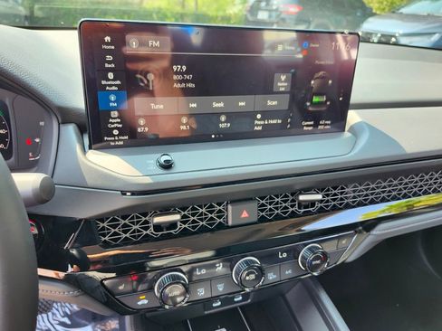 New 2025 Honda Accord EX-L image 21