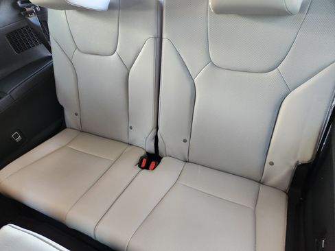 Certified 2026 Lexus TX 350 AWD w/ Technology Package image 28