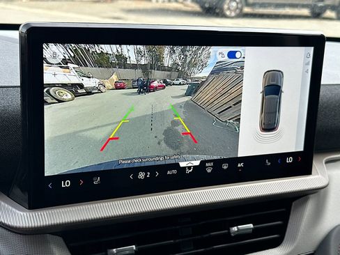 New 2026 Ford Explorer Active w/ Active Comfort Package image 23