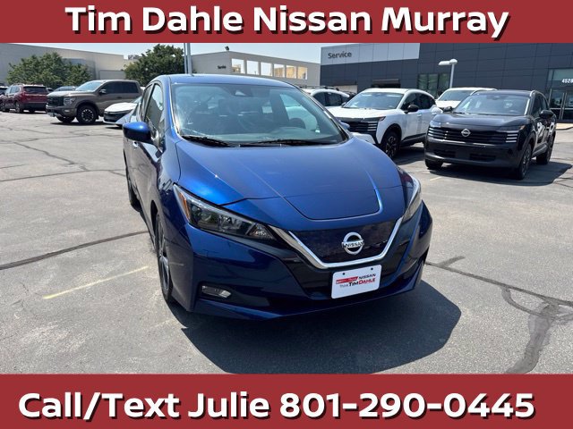 Used 2022 Nissan Leaf SV FWD image 3