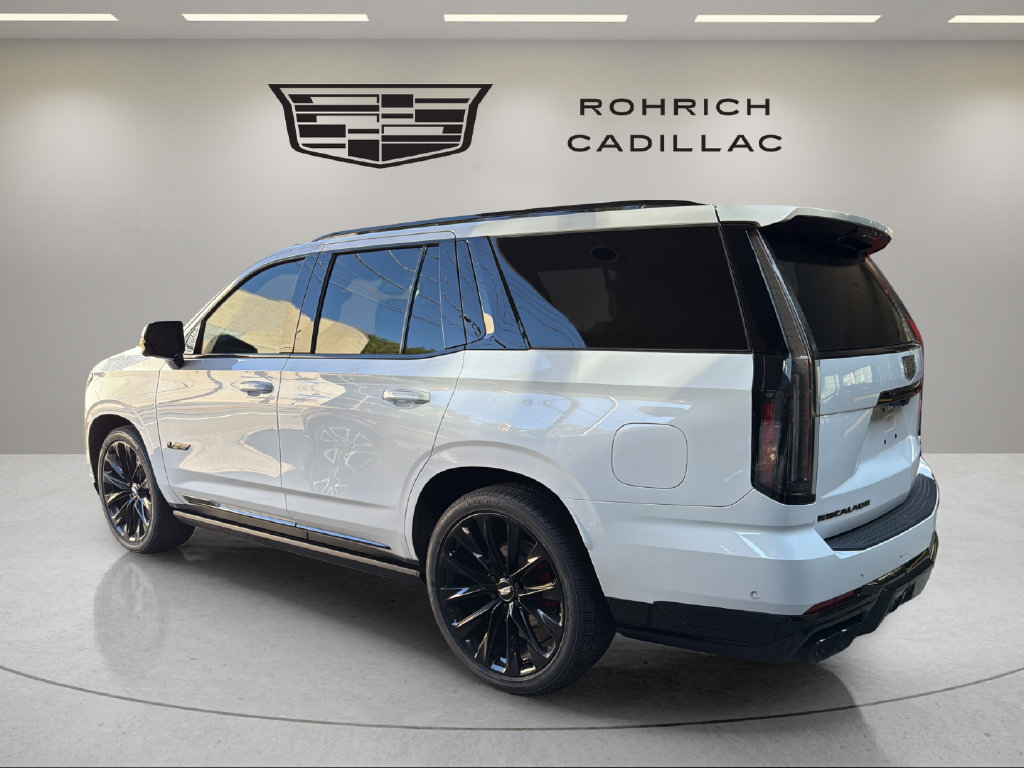 Certified 2026 Cadillac Escalade V w/ LPO, ONYX Package AWD/4WD image 6