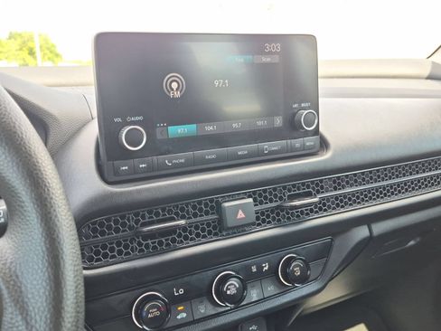 Used 2024 Honda HR-V LX image 17