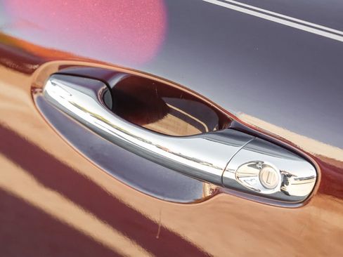 Used 2017 Kia Sorento LX w/ LX Convenience Package image 45