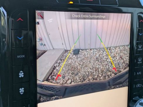 New 2026 RAM 1500 4x4 Crew Cab image 19