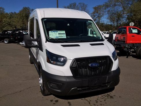 New 2025 Ford Transit 250 Base image 18