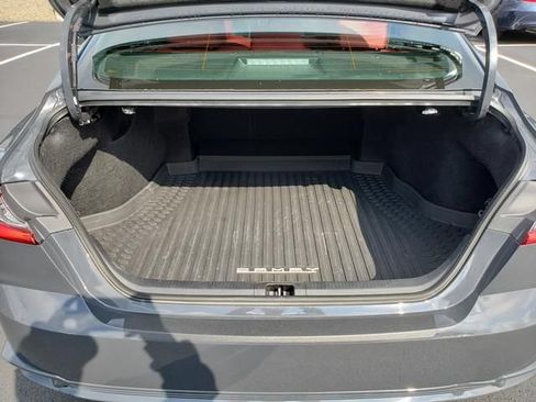 Used 2025 Toyota Camry XSE FWD image 7