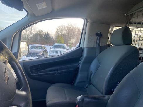 Used 2017 Chevrolet City Express LT image 6