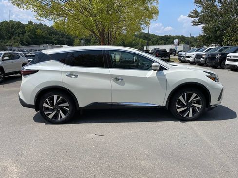 Used 2024 Nissan Murano SL w/ Cargo Package AWD/4WD image 9