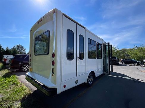 Used 2019 Ford Transit 350 138 DRW w/ Shuttle Bus Prep Package RWD image 5