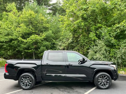 Used 2025 Toyota Tundra Platinum AWD/4WD image 6