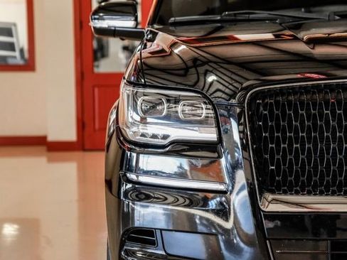 Used 2022 Lincoln Navigator L Reserve image 54