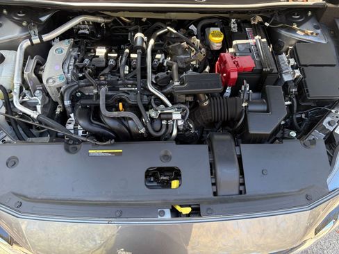 Used 2025 Nissan Sentra SV image 28