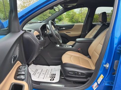 Used 2024 Chevrolet Equinox Premier AWD/4WD image 13