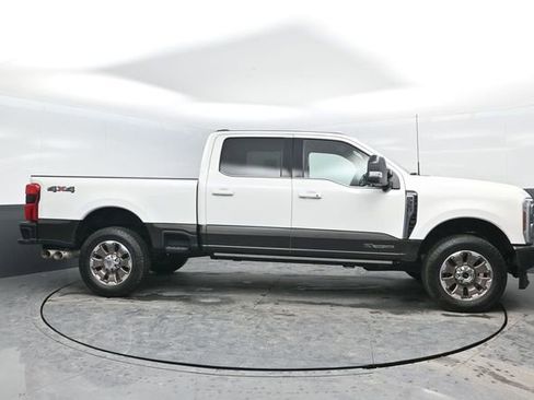Used 2025 Ford F350 King Ranch image 3