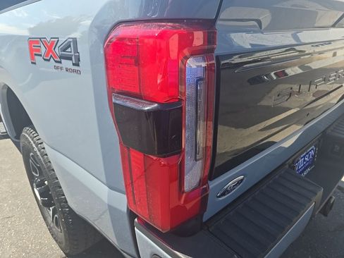 Used 2025 Ford F350 Platinum AWD/4WD image 37