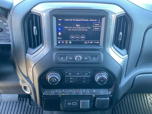 New 2026 Chevrolet Silverado 1500 Custom Trail Boss w/ LPO, Dark Essentials Package image 12