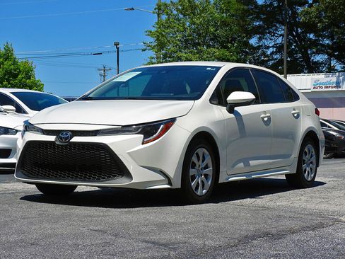 Used 2021 Toyota Corolla LE FWD image 7